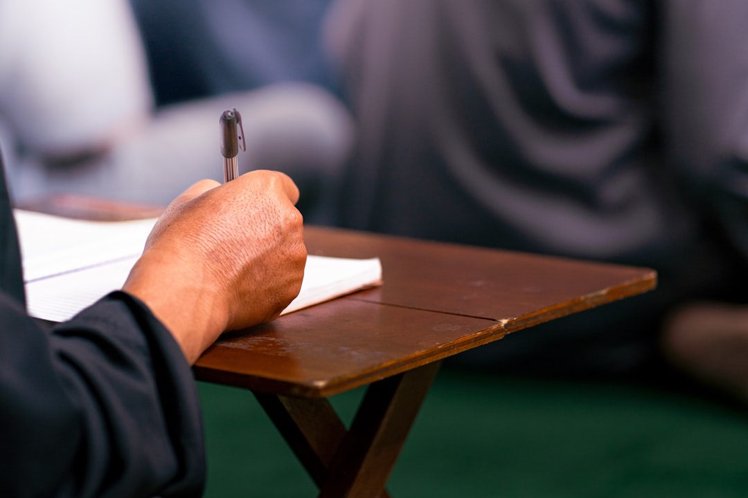 Insolvencia: Ako začať proces oddlženia?